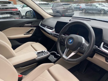 2025 BMW X1 - thumbnail 9