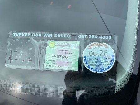 2010 Volkswagen Golf - thumbnail 17