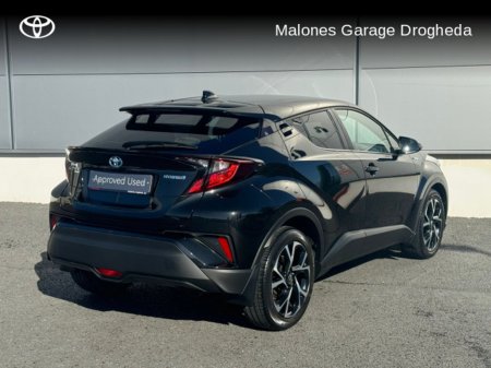 2022 Toyota C-HR 1.8 Hybrid Sport Call Now 041 980 2420 €29,950