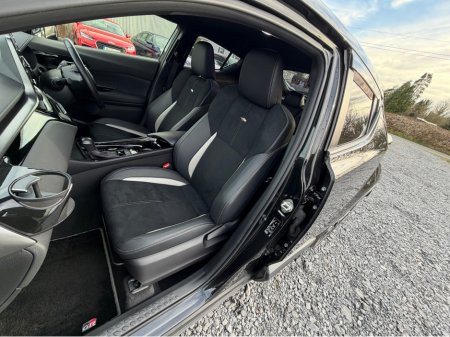 2019 Toyota C-HR - thumbnail 26