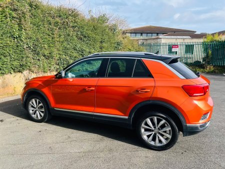 2020 Volkswagen T-Roc - thumbnail 14