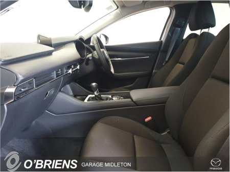 2024 Mazda Mazda3 2024 Mazda3 4SN e-SKYACTIV X 186ps 6MT FWD Exclusive-line SUNR €31,900 thumbnail