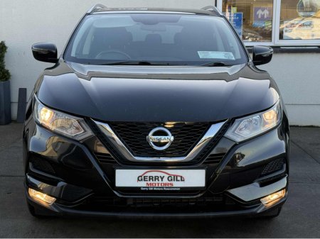 2019 Nissan Qashqai 1.5 SV  4DR * SUN ROOF * €19,950
