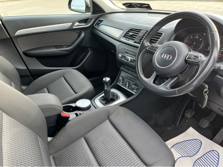 2018 Audi Q3 - thumbnail 3