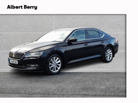 2018 Skoda Superb - thumbnail 3