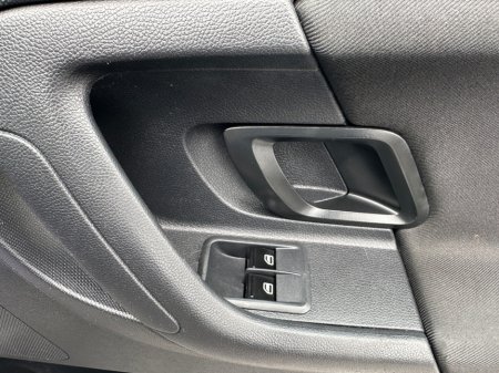 2012 Skoda Fabia AMBITION 1.2 HTP 60HP 4DR LOW KM €5,999 thumbnail