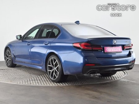 2021 BMW 5 Series - thumbnail 3