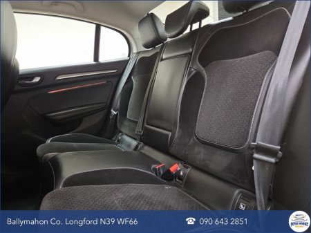 2018 Renault Megane - thumbnail 23