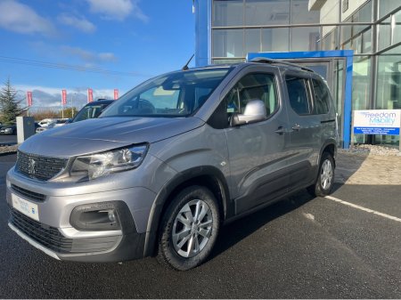 2021 Peugeot Rifter Wheelchair Accessible SWB manual €20,995