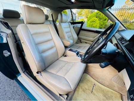 1995 Mercedes-Benz E Class E 320 COUPE AUTO €12,950 thumbnail