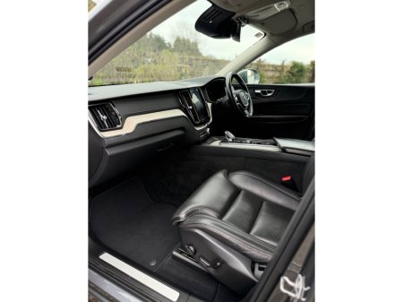 2020 Volvo XC60 - thumbnail 28