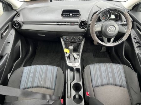 2016 Mazda Demio - thumbnail 10