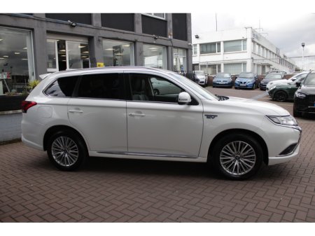 2018 Mitsubishi Outlander - photo 3