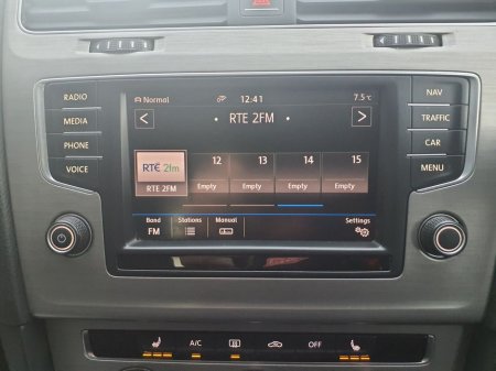 2017 Volkswagen Golf 1.6 TDI Match Edition BMT 110PS 5DR €12,950 thumbnail