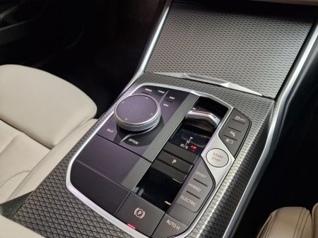 2023 BMW 3 Series - thumbnail 18