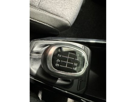 2022 Kia Stonic - thumbnail 21