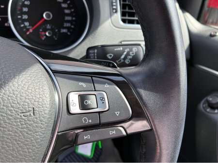 2014 Volkswagen Polo - thumbnail 10