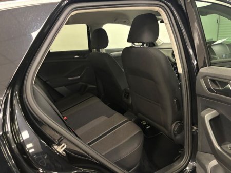 2021 Volkswagen T-Roc 2.0 TDI 150bhp Sport DSG €24,250 thumbnail