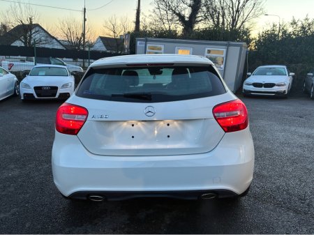 2013 Mercedes-Benz A Class 1.6 FULL LEATHER LEATHER SEATS HEATED SEATS ONLY 50,000 KLM HEATED SEATS - LOW ROAD TAX  BAND €12,950 thumbnail