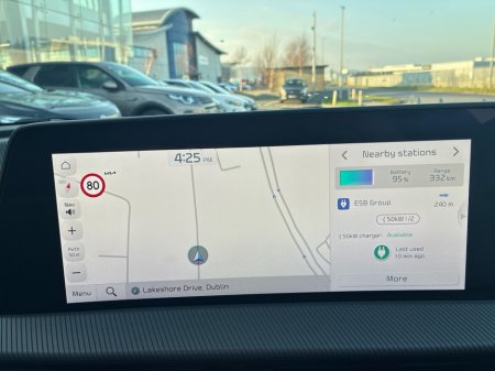 2022 Kia EV6 - thumbnail 28