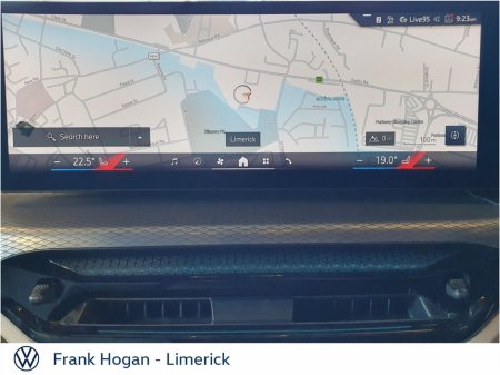 2025 BMW 3 Series - thumbnail 11