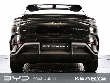 2025 BYD Sealion 7 - thumbnail 6