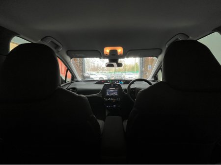 2022 Toyota Prius - thumbnail 12