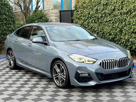 2020 BMW 2 Series 218d M-SPORT 2.0 * BIG SPEC * // FULL SERVICE HISTORY // 18" M-SPORT ALLOYS // APPLE CARPLAY €27,950 thumbnail