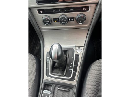 2017 Volkswagen Golf - thumbnail 12