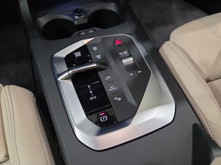 2026 BMW 2 Series - thumbnail 10