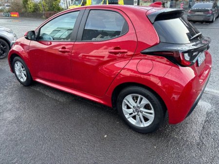 2023 Toyota Yaris - thumbnail 10