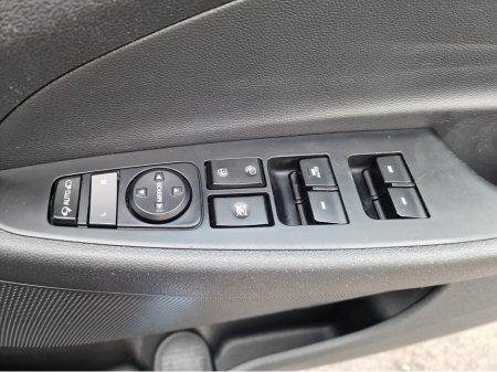 2017 Hyundai Tucson - thumbnail 21