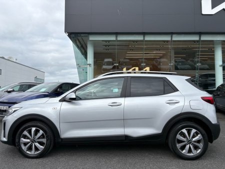 2022 Kia Stonic - thumbnail 3