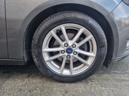 2016 Ford Focus 1.5 TDCi 95PS Zetec €7,499 thumbnail