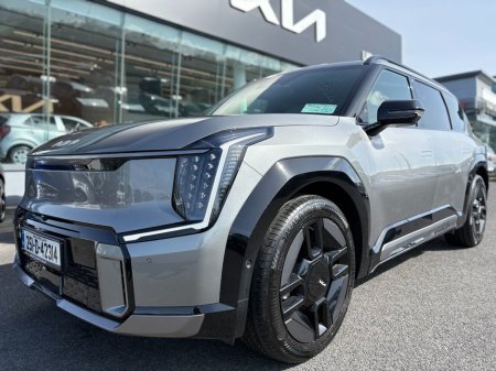 2025 Kia EV9 - thumbnail 1