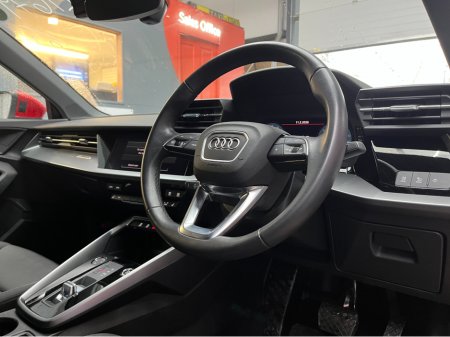 2022 Audi A3 Sportback €25950! 2022 AUDI A3 SPORTBACK 30TFSI ADVANCED 1.0 AUTOMATIC / CRUISE CONTROL / REVERSE CAMERA / ELECTRIC & HEATED SEATS / PADDLE SHIFTERS €25,950 thumbnail