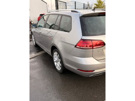 2019 Volkswagen Golf  €17,000 thumbnail