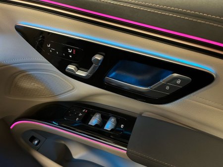 2023 Mercedes-Benz EQS - thumbnail 18