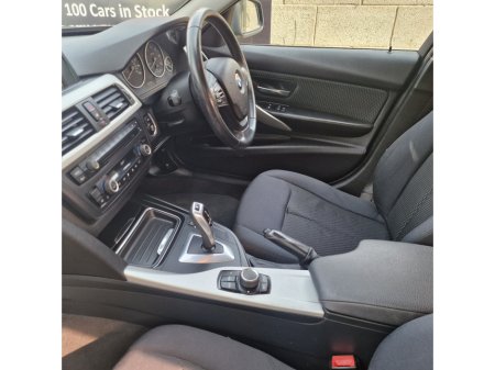 2013 BMW 3 Series - thumbnail 13