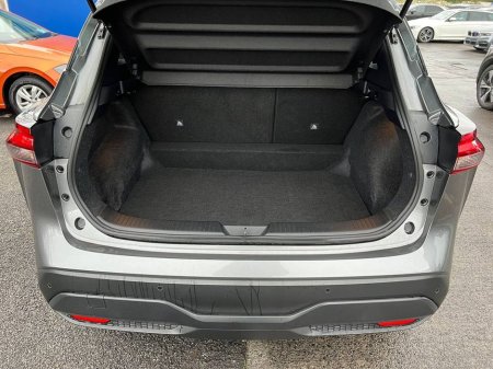 2023 Nissan Qashqai SV 1.3 // FULL SERVICE HISTORY // VERY LOW MILEAGE // APPLE CARPLAY €26,900 thumbnail