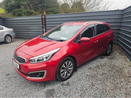 2017 Kia Ceed - thumbnail 11