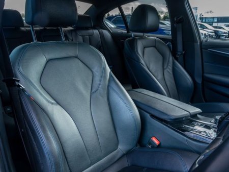 2023 BMW 5 Series - thumbnail 14