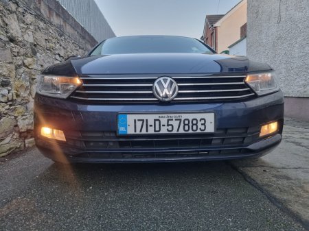 2017 Volkswagen Passat 1.6 TDI 120HP Trendline €9,499 thumbnail