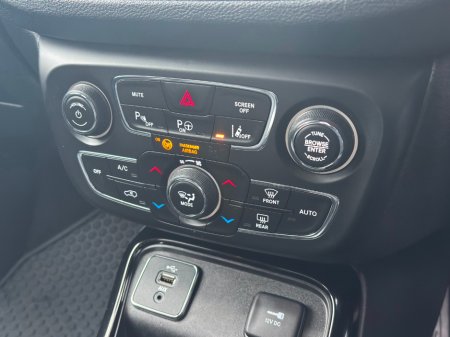 2019 Jeep Compass - thumbnail 18