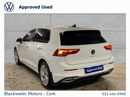 2020 Volkswagen Golf STYLE 1.5 TSI MHEV AUTOMATIC 150BHP €24,995 thumbnail