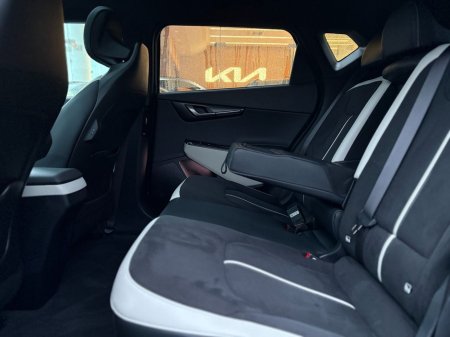 2025 Kia EV6 GT Line (565km Range) €49,995 thumbnail