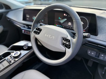 2025 Kia EV6 Earth SEM (Finance available at 3.9% apr) €45,995 thumbnail