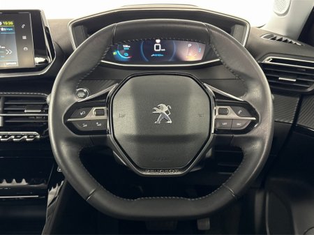 2022 Peugeot 2008 - thumbnail 27