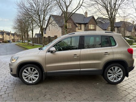 2014 Volkswagen Tiguan SPORT 2.0 TDI MANUAL 6SPEED FWD 140HP 5DR €12,950 thumbnail
