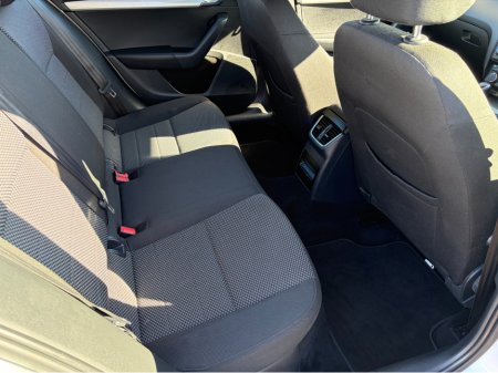 2016 Skoda Octavia - thumbnail 6